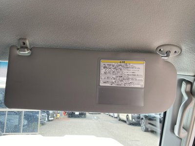 2025 Toyota LAND CRUISER 70 照片 39