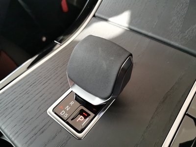 2025 LAND Rover RANGE ROVER EVOQUE — миниатюра 19