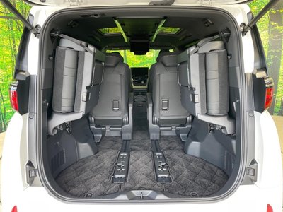 2025 Toyota ALPHARD 照片 10