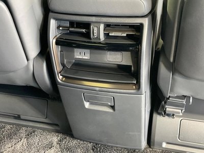 2025 Toyota ALPHARD 照片 54