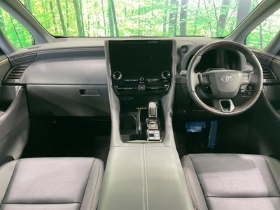2025 Toyota ALPHARD 照片 2