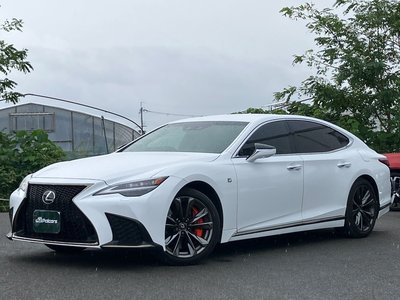 2023 Lexus LS photo 1