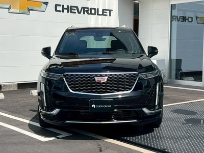2025 Cadillac XT6 — фото 2