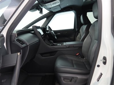 صورة 21 لـ 2024 Toyota ALPHARD