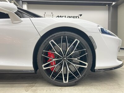 صورة 23 لـ 2024 Mclaren GT