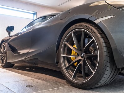 2019 Mclaren 720S thumbnail 28