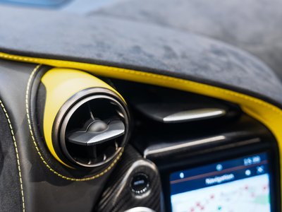 2019 Mclaren 720S thumbnail 39