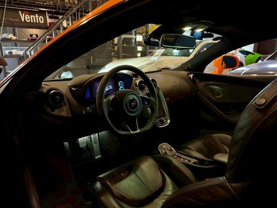 2016 Mclaren 540C COUPE 照片 36