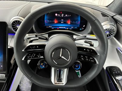 2025 Mercedes-BENZ GT AMG — фото 2