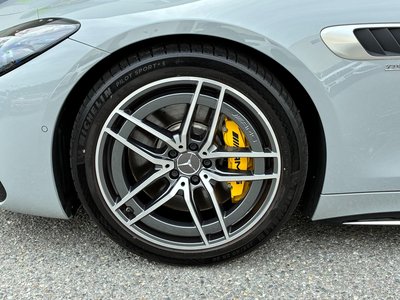 2025 Mercedes-BENZ GT AMG — фото 13