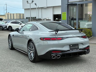 2025 Mercedes-BENZ GT AMG — фото 9