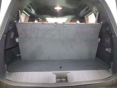 2025 Lexus GX photo 18