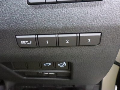 2025 Lexus GX photo 6