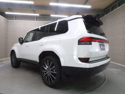 2025 Lexus GX photo 50