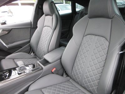 صورة 12 لـ 2024 AUDI S5 SPORTBACK
