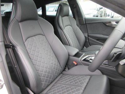 صورة 11 لـ 2024 AUDI S5 SPORTBACK