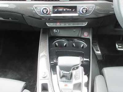 صورة 15 لـ 2024 AUDI S5 SPORTBACK