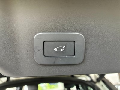 2023 LAND Rover RANGE ROVER EVOQUE photo 9