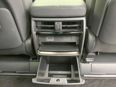 2025 Toyota ALPHARD — фото 64