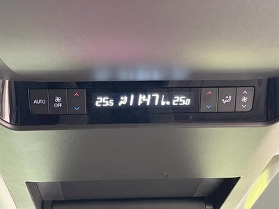 2025 Toyota ALPHARD — фото 41