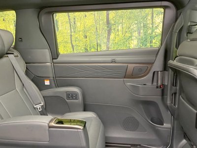 2025 Toyota ALPHARD — фото 45