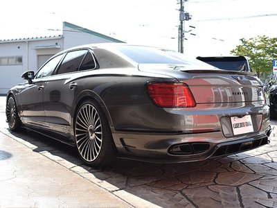 صورة 8 لـ 2021 Bentley FLYING SPUR
