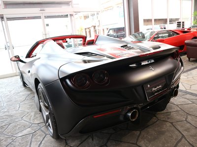 صورة 8 لـ 2022 Ferrari F8 SPIDER
