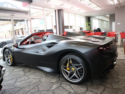 صورة 12 لـ 2022 Ferrari F8 SPIDER