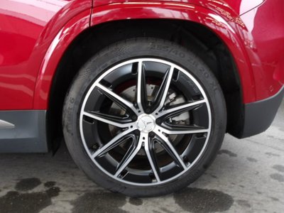 2025 Mercedes-BENZ GLA AMG photo 4