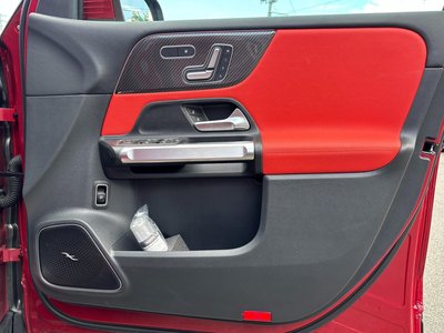 2025 Mercedes-BENZ GLB AMG 照片 15