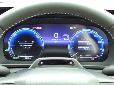 2023 Toyota CROWN SPORT photo 11