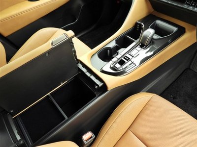 2023 Toyota CROWN SPORT photo 23