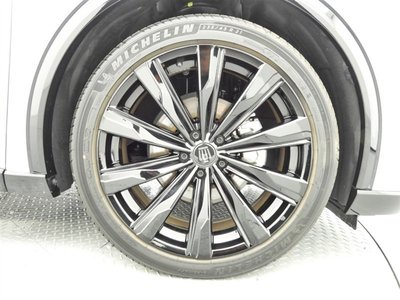 2023 Toyota CROWN SPORT photo 30