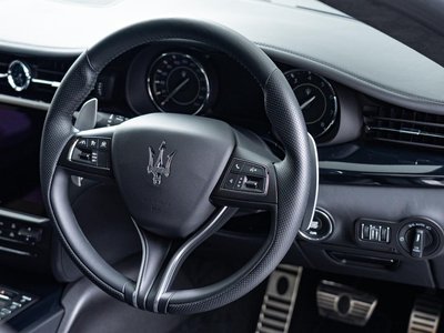 2021 Maserati QUATTROPORTE — фото 14