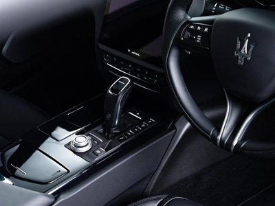 2021 Maserati QUATTROPORTE — фото 12
