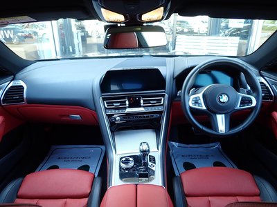 2019 BMW 8 SERIES thumbnail 37
