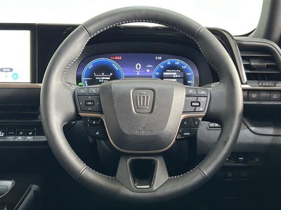 صورة 11 لـ 2025 Toyota CROWN SPORT