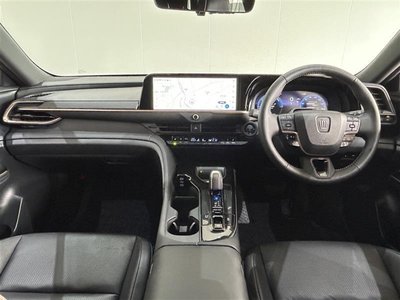 صورة 10 لـ 2025 Toyota CROWN SPORT