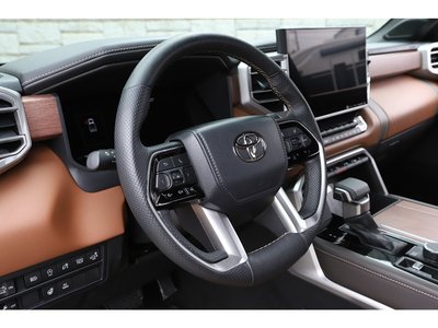 2023 Toyota TUNDRA — миниатюра 42
