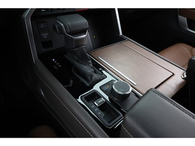 2023 Toyota TUNDRA — миниатюра 58