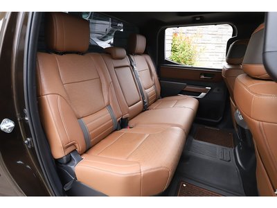 2023 Toyota TUNDRA — миниатюра 48