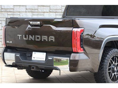 2023 Toyota TUNDRA — миниатюра 33