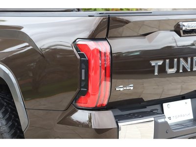 2023 Toyota TUNDRA — миниатюра 35