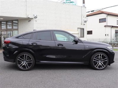 صورة 11 لـ 2020 BMW X6