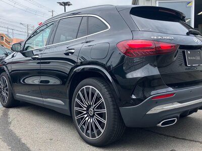 2024 Mercedes-BENZ GLA photo 4