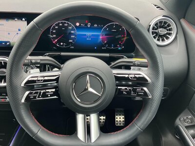 2024 Mercedes-BENZ GLA thumbnail 40