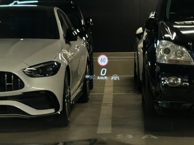 2025 Mercedes-BENZ A-CLASS AMG thumbnail 43