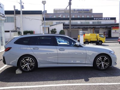 2025 BMW 3 SERIES TOURING photo 3