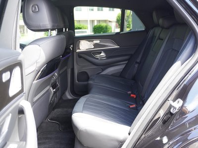صورة 13 لـ 2022 Mercedes-BENZ GLE AMG