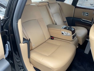صورة 19 لـ 2013 ROLLS-ROYCE GHOST